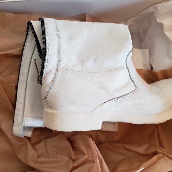 RUBBER SOUL  White Leather Boots   Sz.9 - Picture 4 of 8